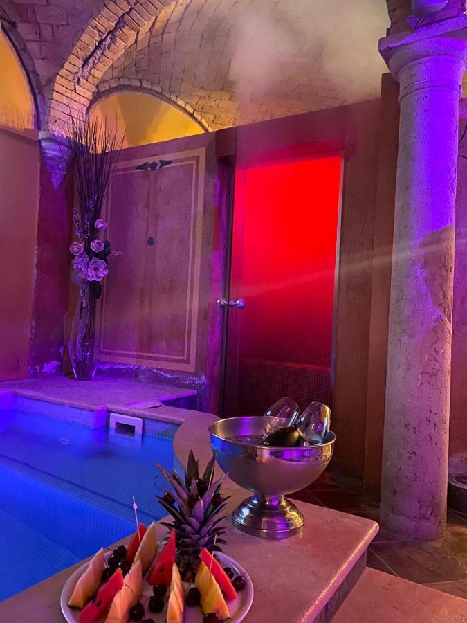 Hotel Francesca Beauty 3*